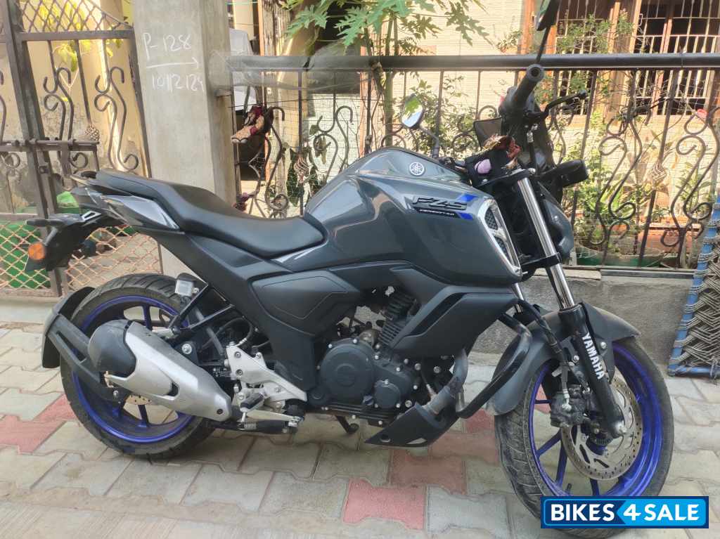 Yamaha FZ-S FI Ver 4.0