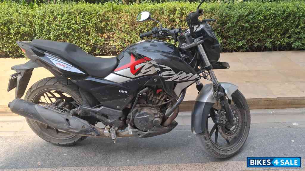 Black Hero Xtreme 200R