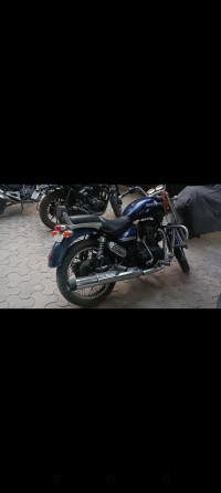 Blue Royal Enfield Thunderbird 350