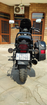 Bajaj Avenger Street 150