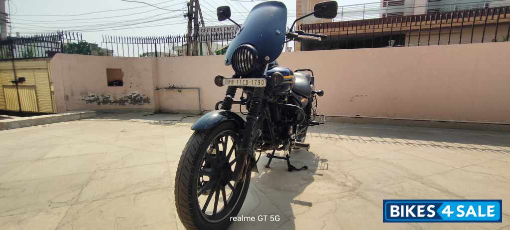 Bajaj Avenger Street 150