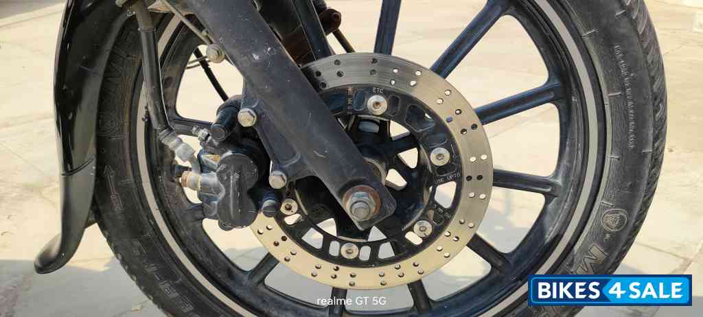 Bajaj Avenger Street 150