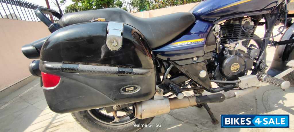 Bajaj Avenger Street 150