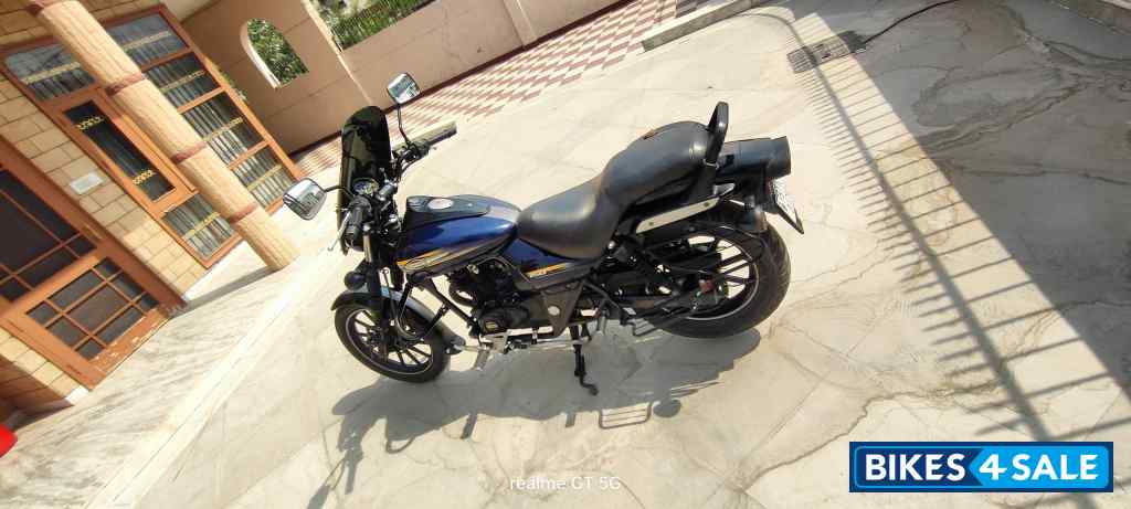 Bajaj Avenger Street 150