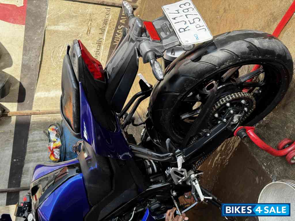 Racing Blue Yamaha YZF R15 V3