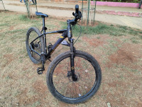 Black-golden Bicycle FitTrip