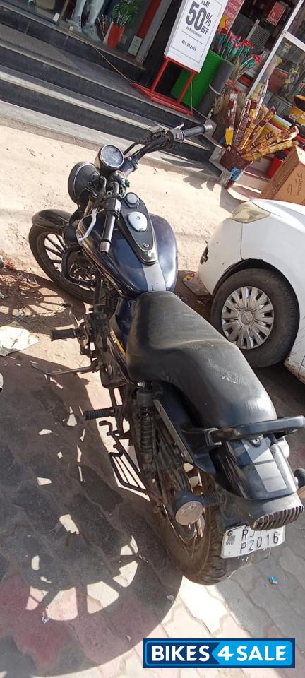 Bajaj Avenger Street 150