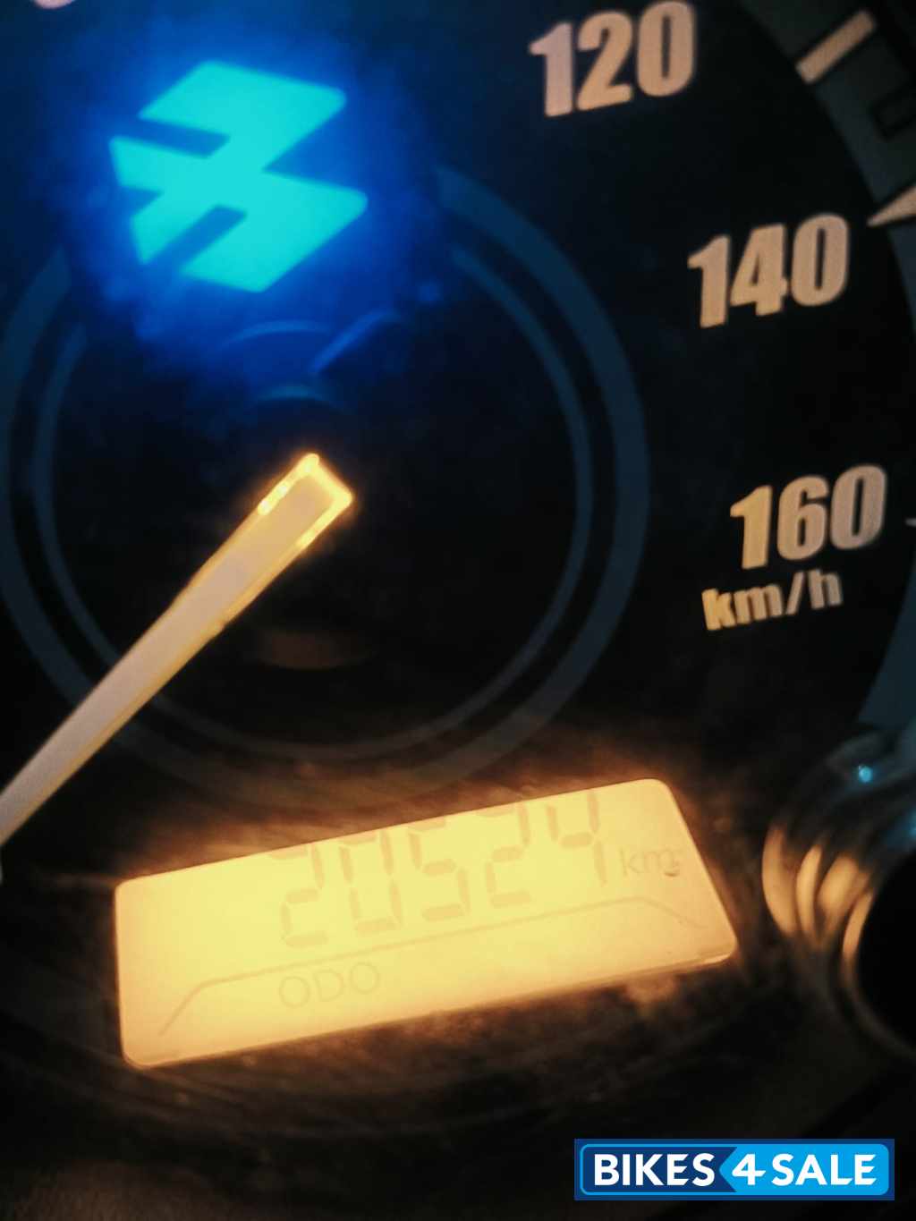 Black Bajaj Avenger Street 220