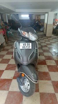 Gray Honda Activa 5G