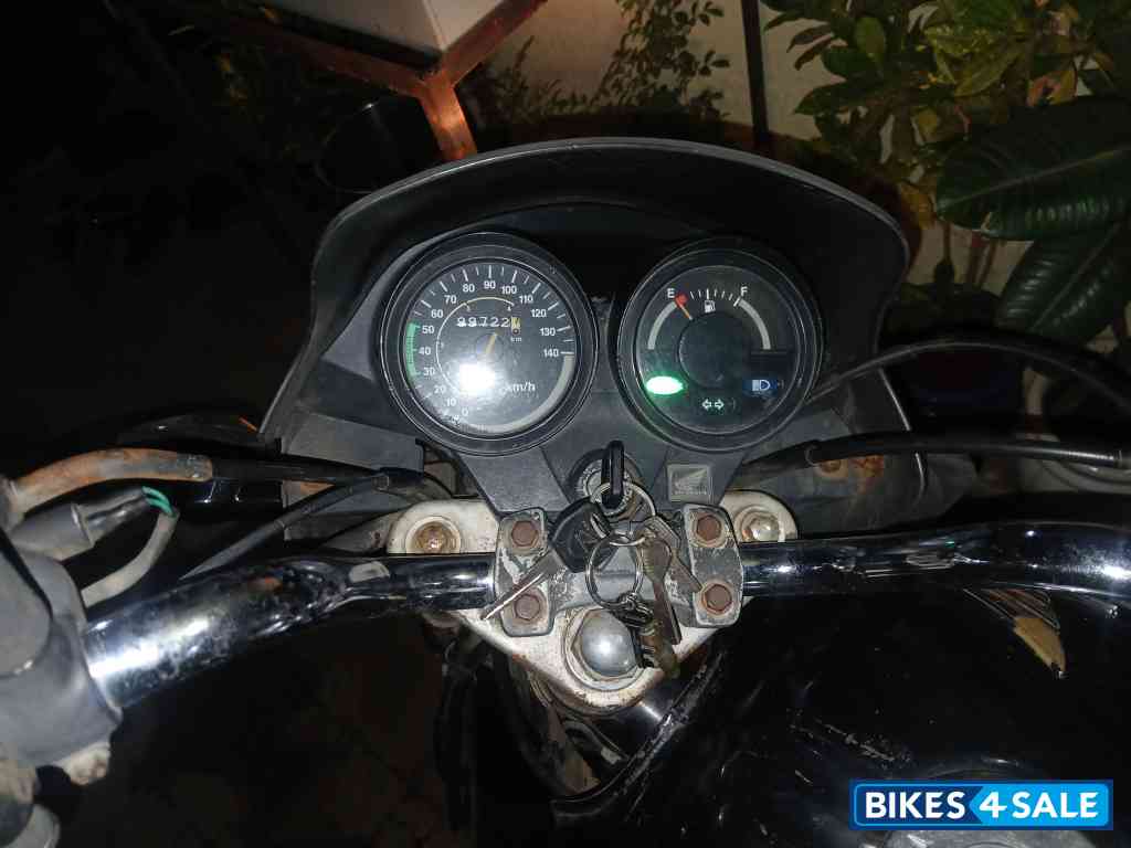 Black Honda Shine 125 Drum