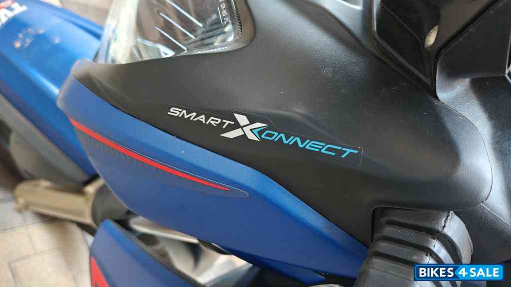TVS Apache RTR 200 Fi 4V Race Edition 2.0