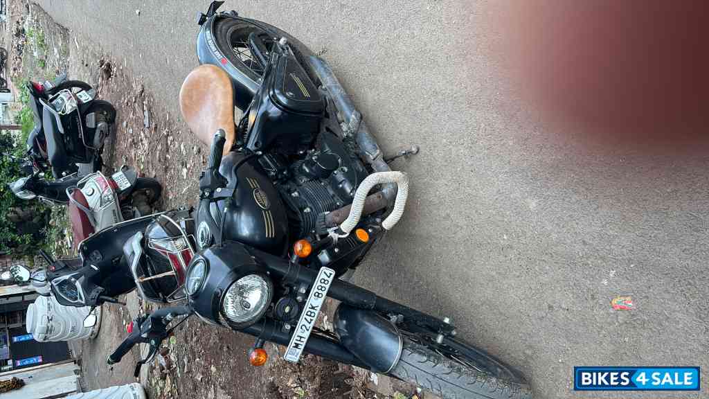 Matt Black Jawa Perak BS6