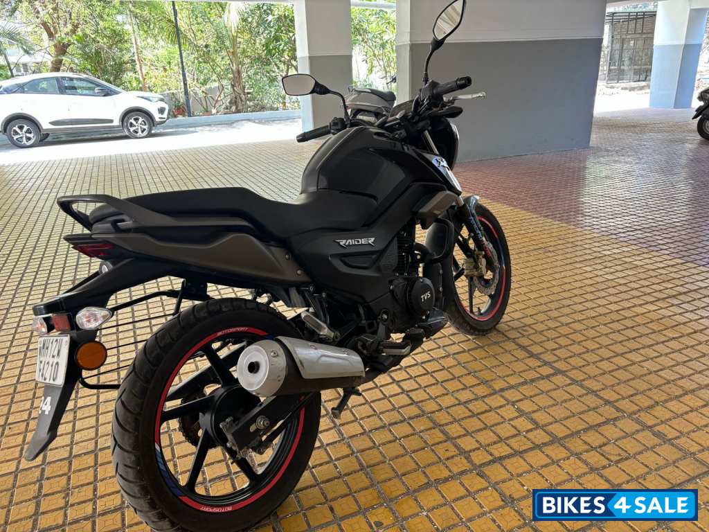 TVS Raider Single Seat