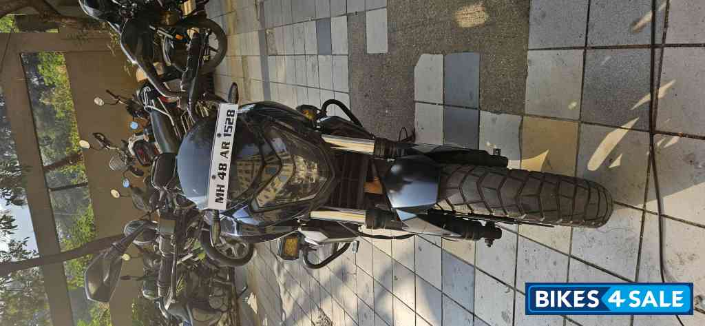 Bajaj Dominar 400 ABS BS6