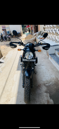 Royal Enfield Scram 411