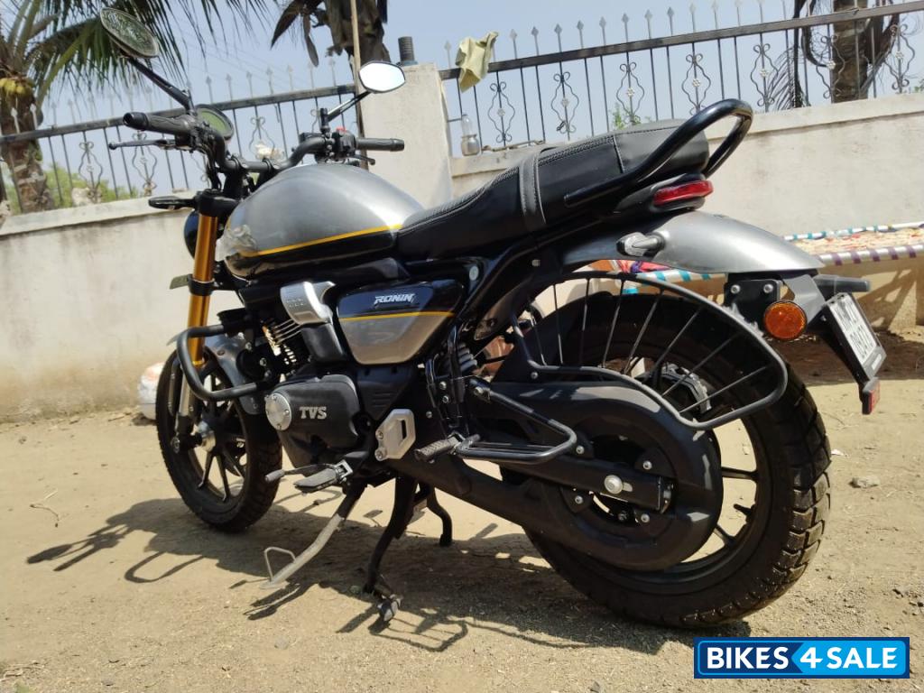 TVS Ronin TD TVS Ronin TD