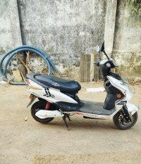 Kinetic Green Zing Electric