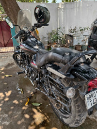 Bajaj Avenger Street 220