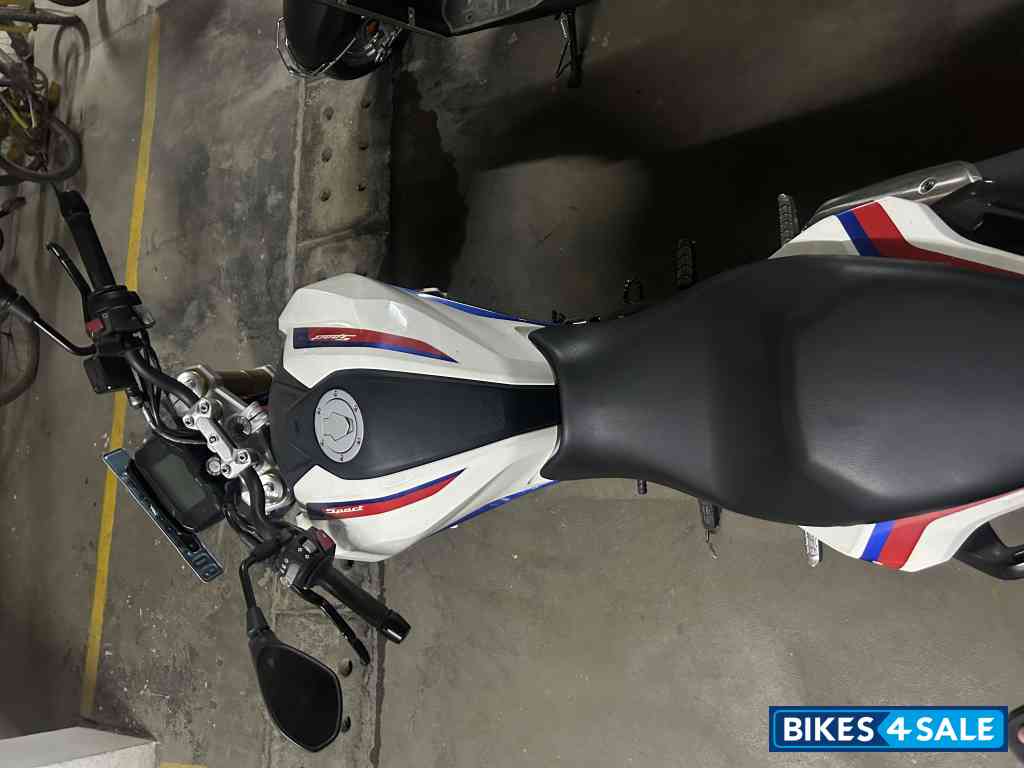 BMW G 310 R BS6