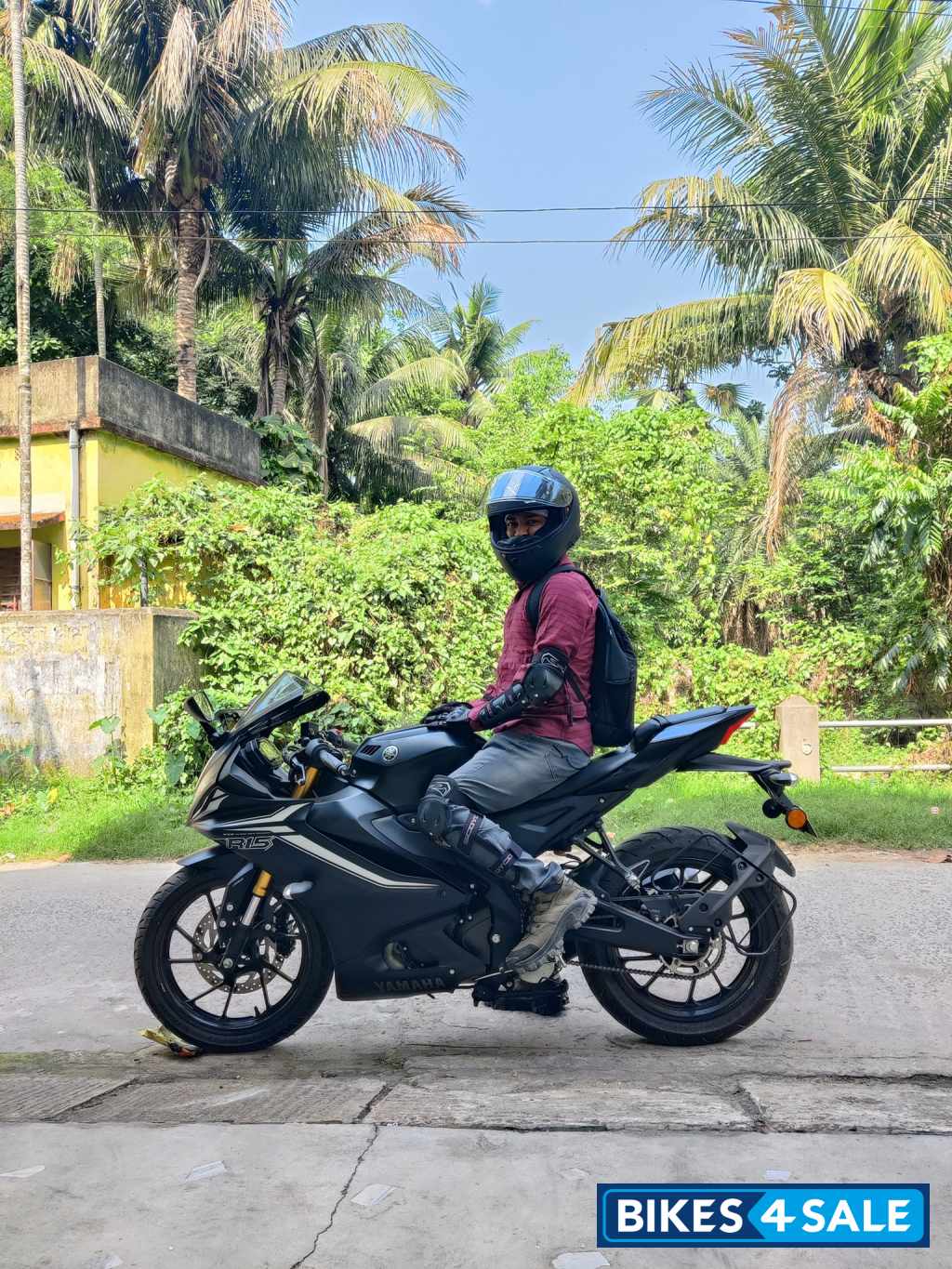 Dark Knight (low Gloss/matt Bl Yamaha R15 V4