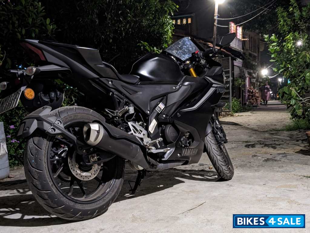 Dark Knight (low Gloss/matt Bl Yamaha R15 V4