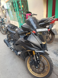 Dark Knight Yamaha R15 V4
