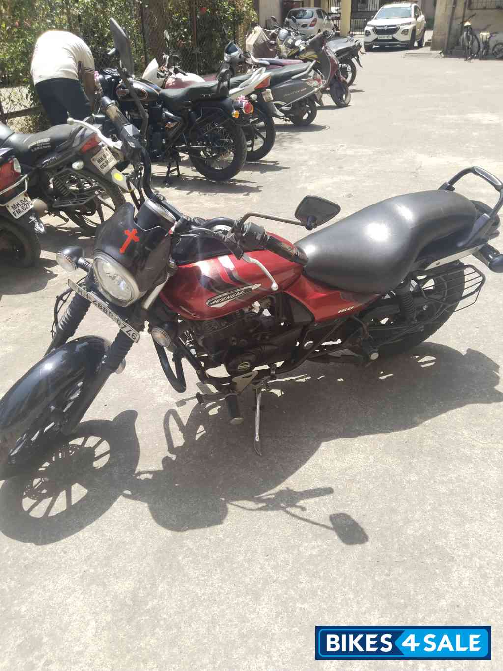 Bajaj Avenger Street 160