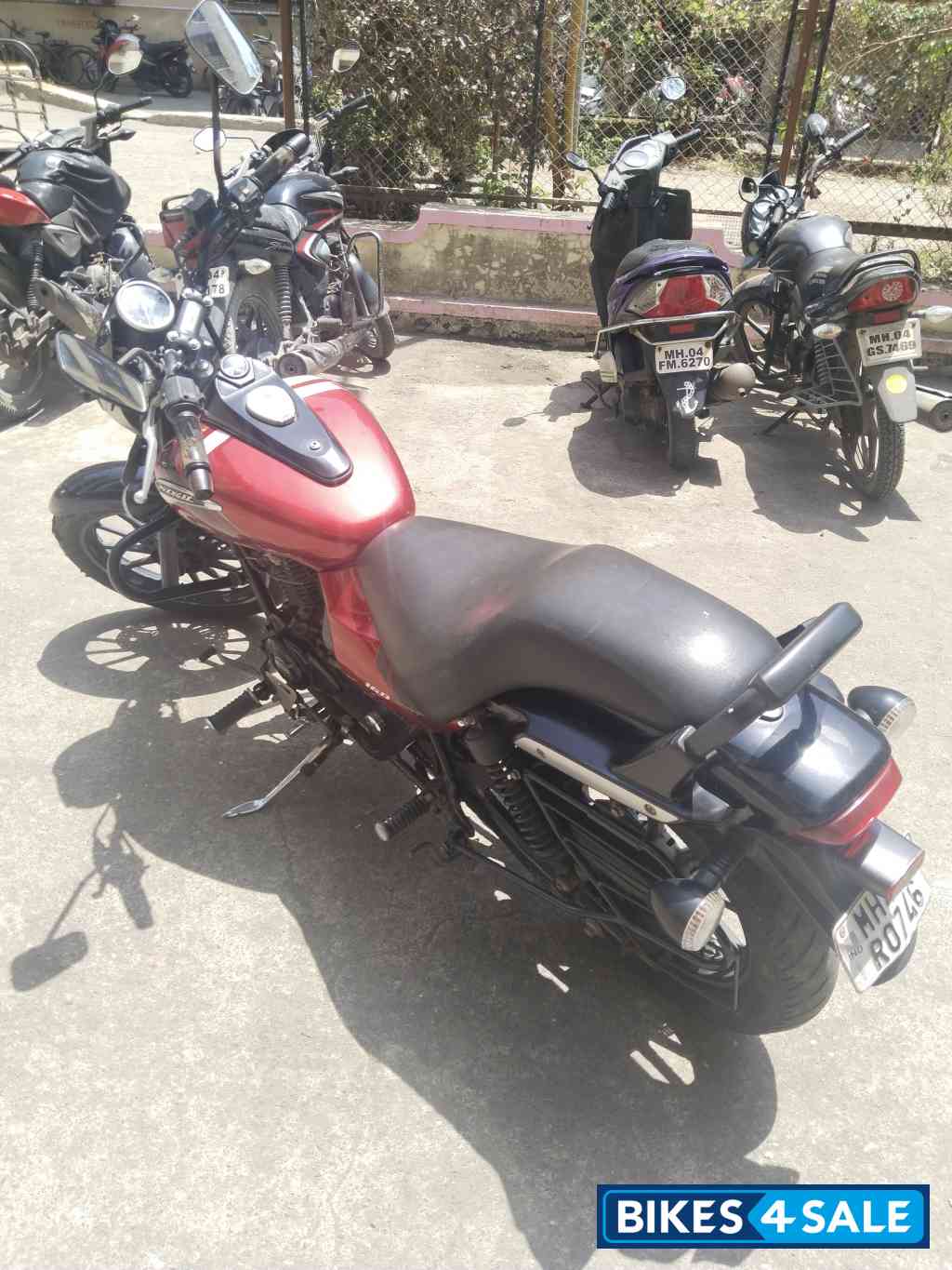 Bajaj Avenger Street 160