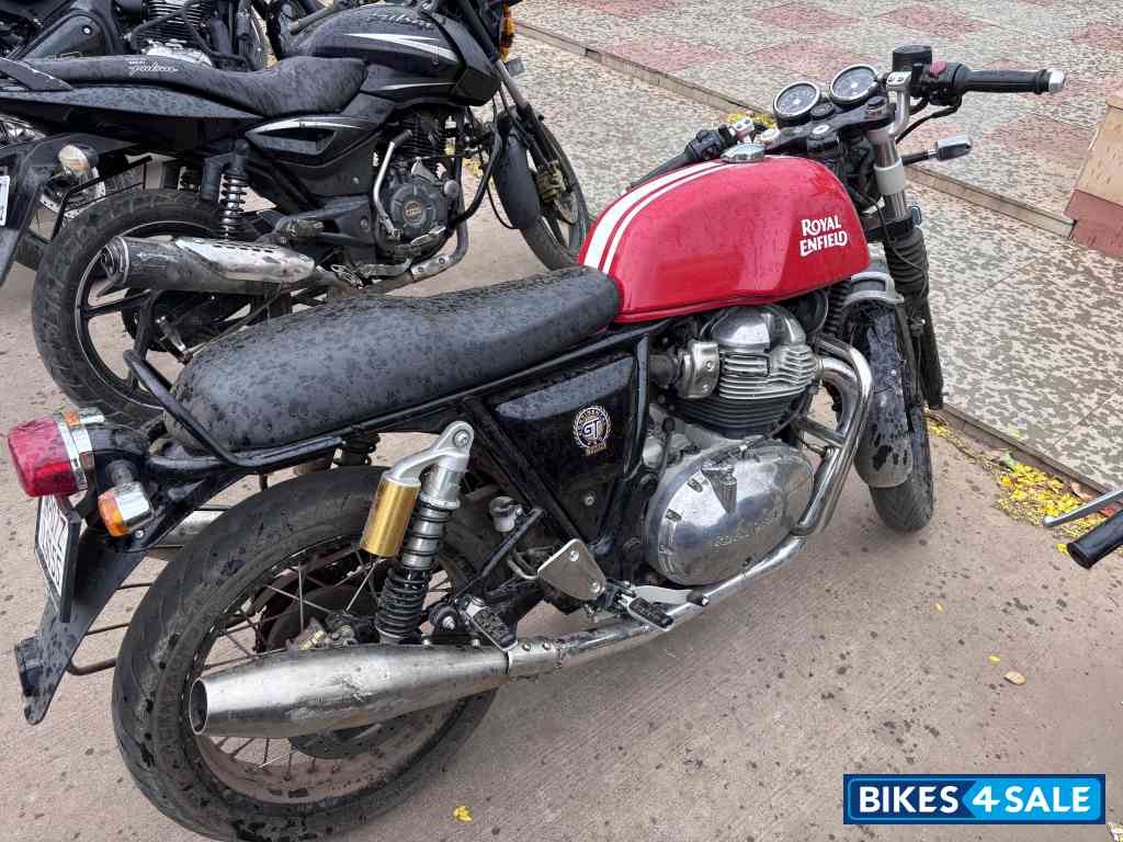Rocker Red Royal Enfield Continental GT 650