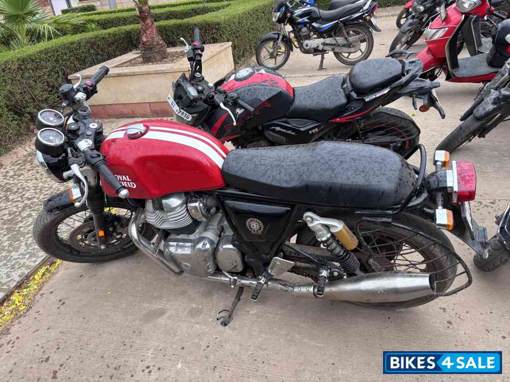 Rocker Red Royal Enfield Continental GT 650