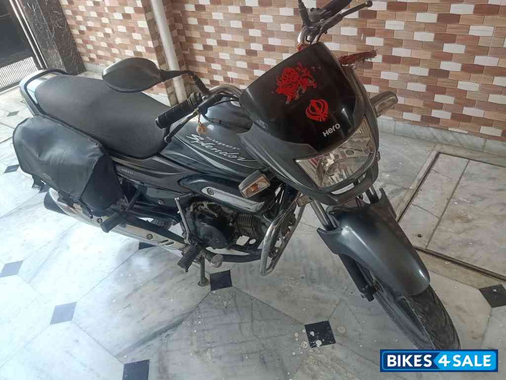 Grey Hero Super Splendor