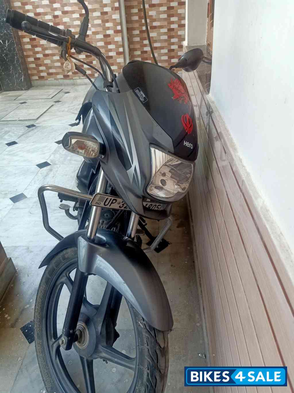 Grey Hero Super Splendor