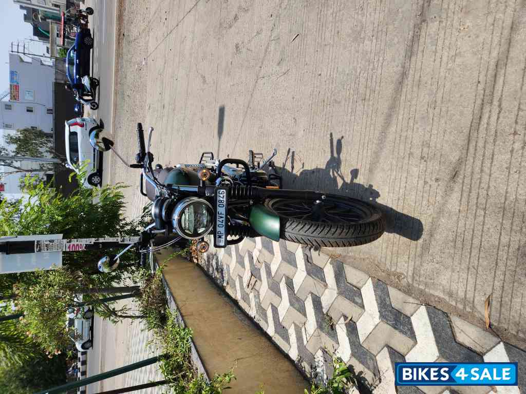 Matte Green Honda Hness CB 350