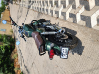Matte Green Honda Hness CB 350
