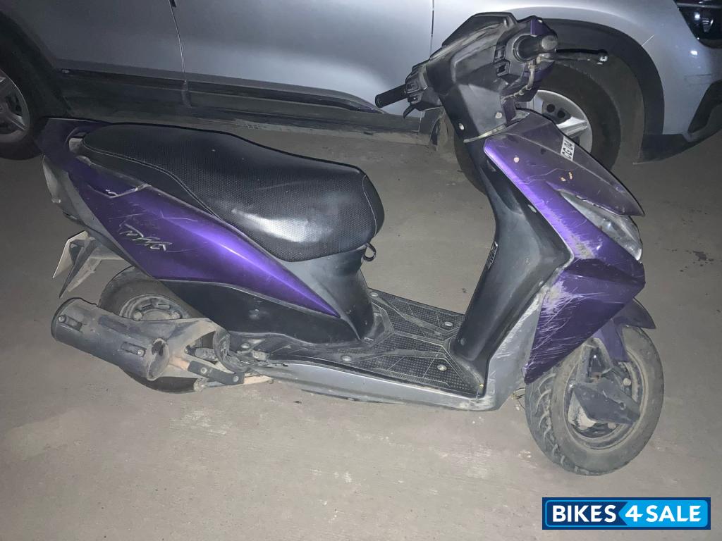 Purple Honda Dio