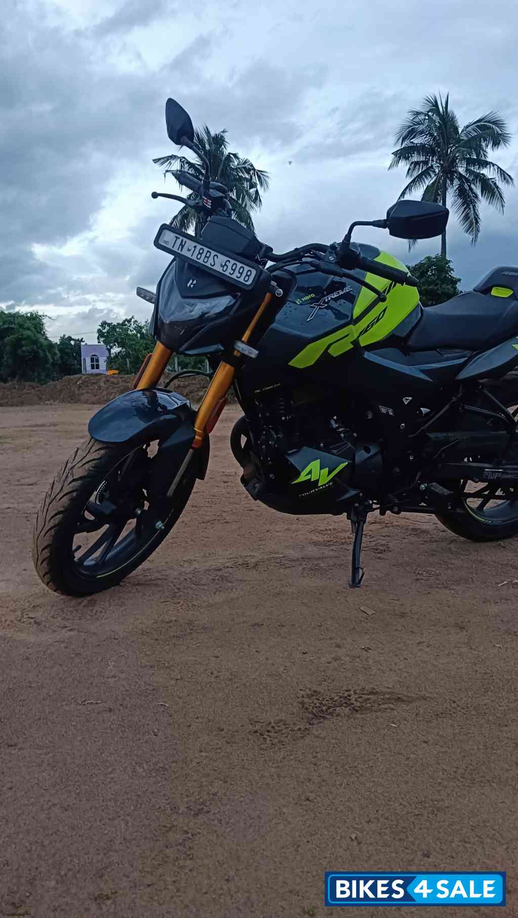 Shooting Night Star Hero Xtreme 160R 4V Pro