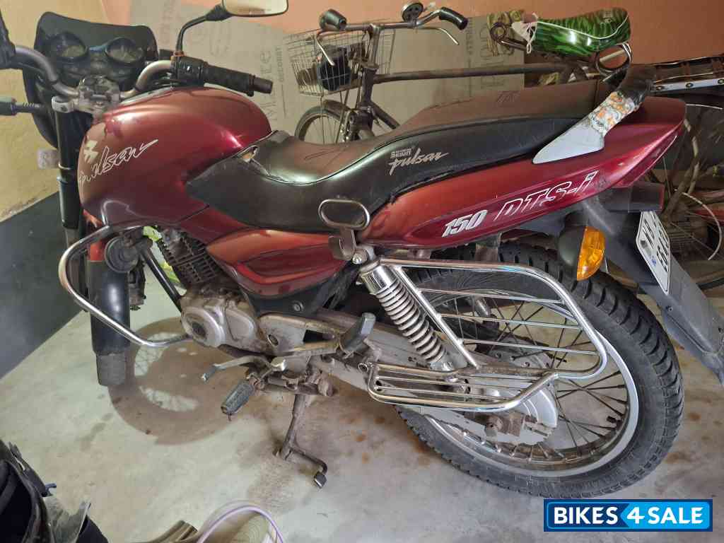 Sensational Red Bajaj Pulsar 150 DTSi