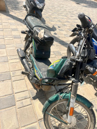 TVS XL 100 Heavy Duty