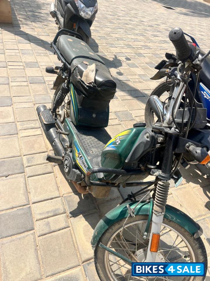 TVS XL 100 Heavy Duty