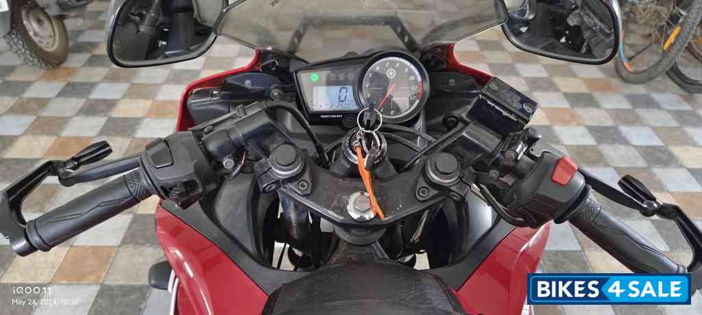 Red Yamaha YZF R15 S