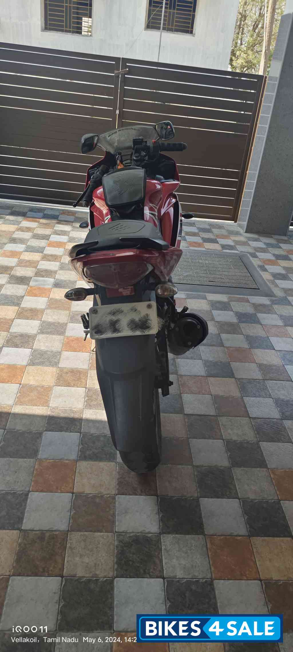 Red Yamaha YZF R15 S