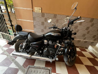 Matt Black Royal Enfield Meteor 350 Stellar