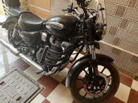 Matt Black Royal Enfield Meteor 350 Stellar
