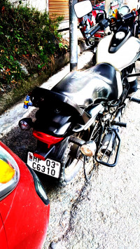 Bajaj Avenger 220 DTS-i