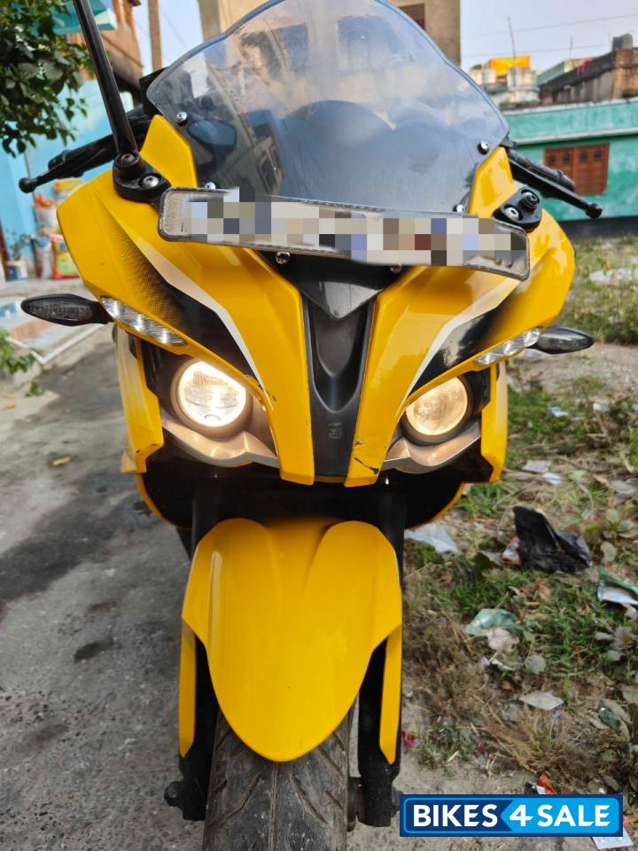 Yellow & Black Bajaj Pulsar RS 200
