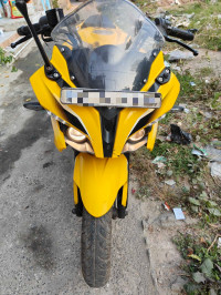 Yellow & Black Bajaj Pulsar RS 200