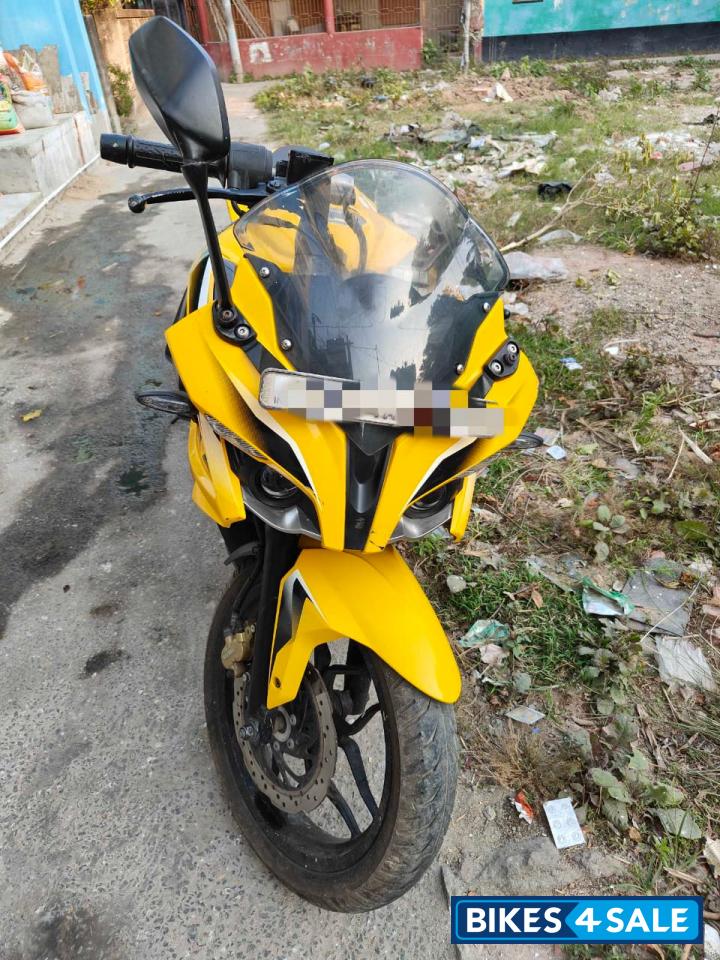 Yellow & Black Bajaj Pulsar RS 200