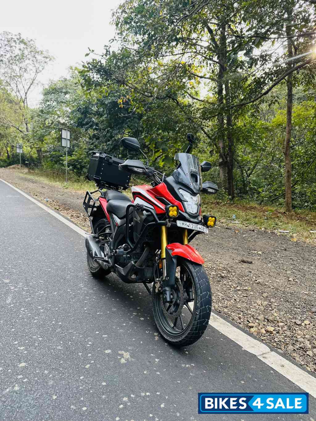 Honda CB200X
