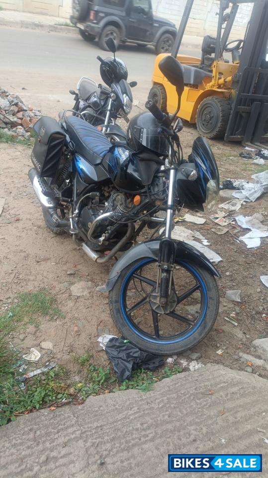 Bajaj Discover DTSi 135