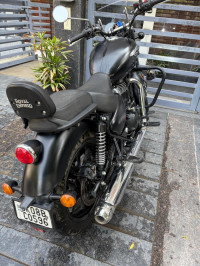 Black Royal Enfield Meteor 350 Stellar